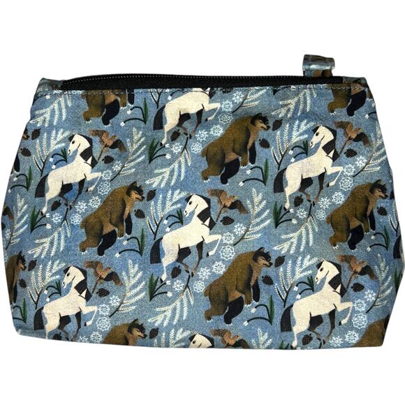 OwlCrate The Bear and the Nightingale Winternight Pouch - September 2024 - Picture 5 of 7